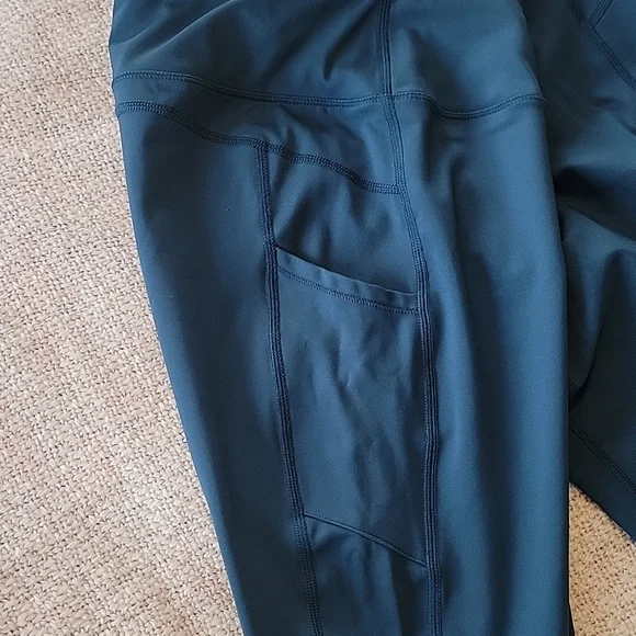 Handful Capri leggings - Picture 2 of 3